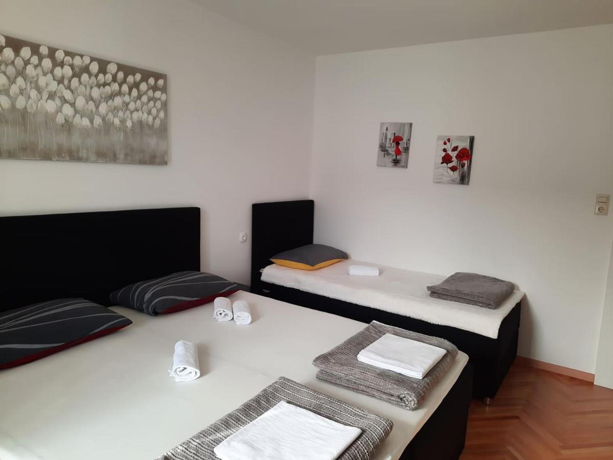 Apartments Rose Loboja Makarska Exterior foto