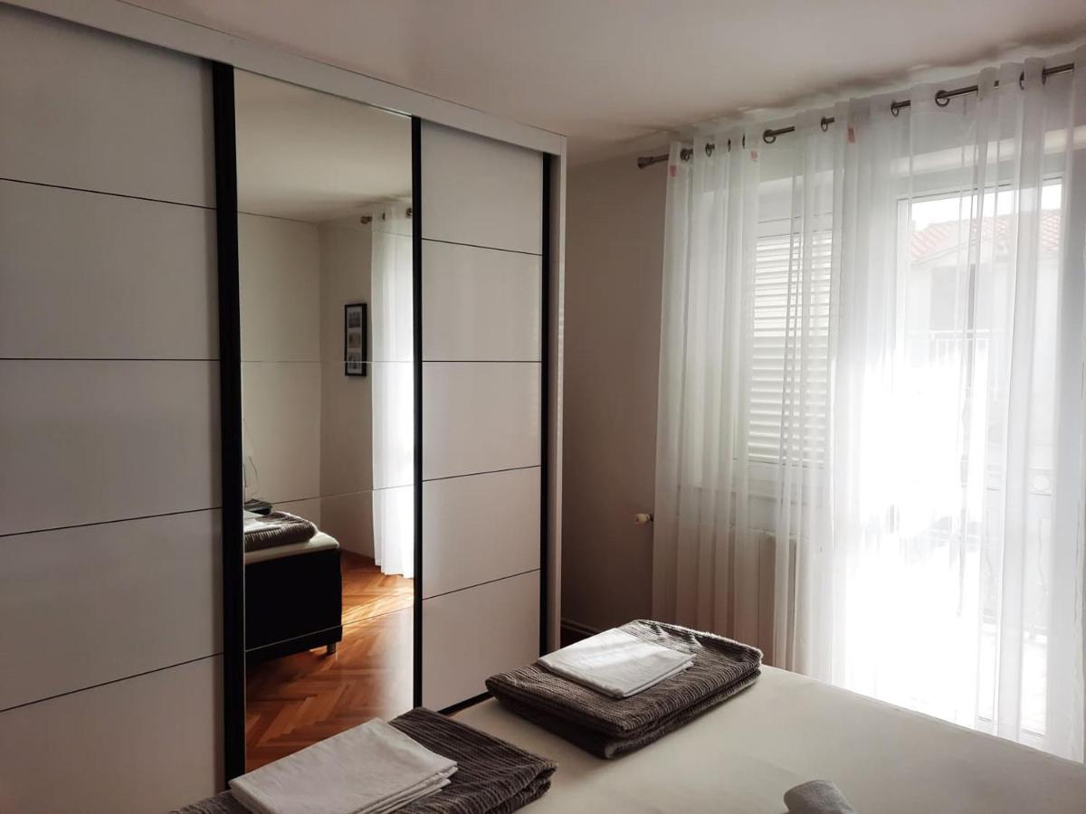 Apartments Rose Loboja Makarska Exterior foto