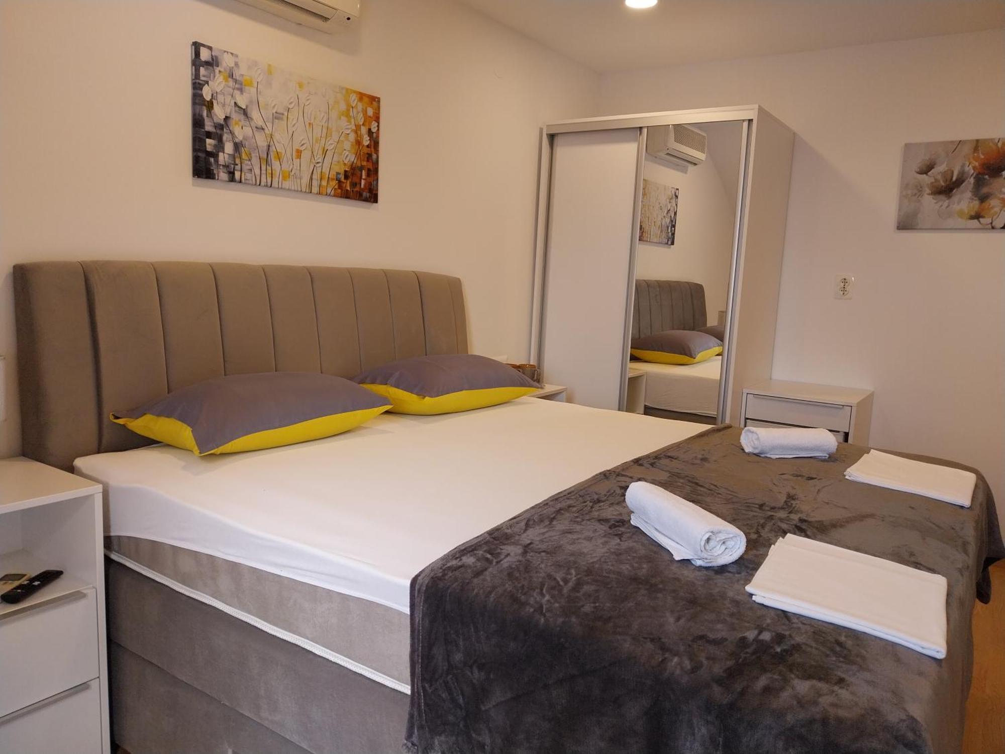 Apartments Rose Loboja Makarska Exterior foto
